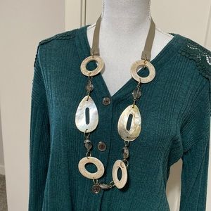 NWOT Bold Tan Signed Chico’s Necklace!